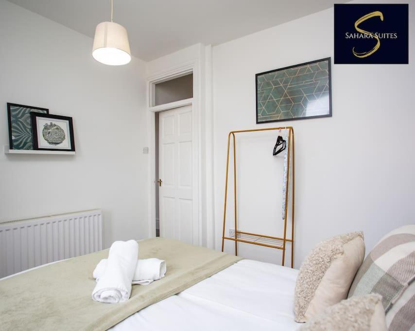 Monthly Retreat - Cosy & Central 3Bed Home - Newcastle Quayside & St James Park - Parking 泰恩河畔纽卡斯尔 外观 照片