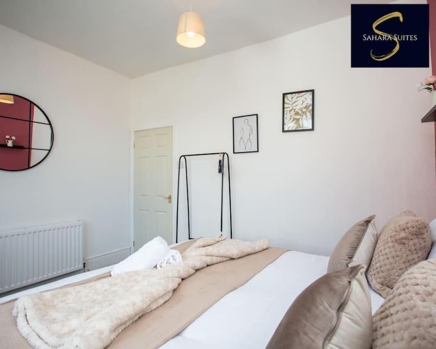 Monthly Retreat - Cosy & Central 3Bed Home - Newcastle Quayside & St James Park - Parking 泰恩河畔纽卡斯尔 外观 照片